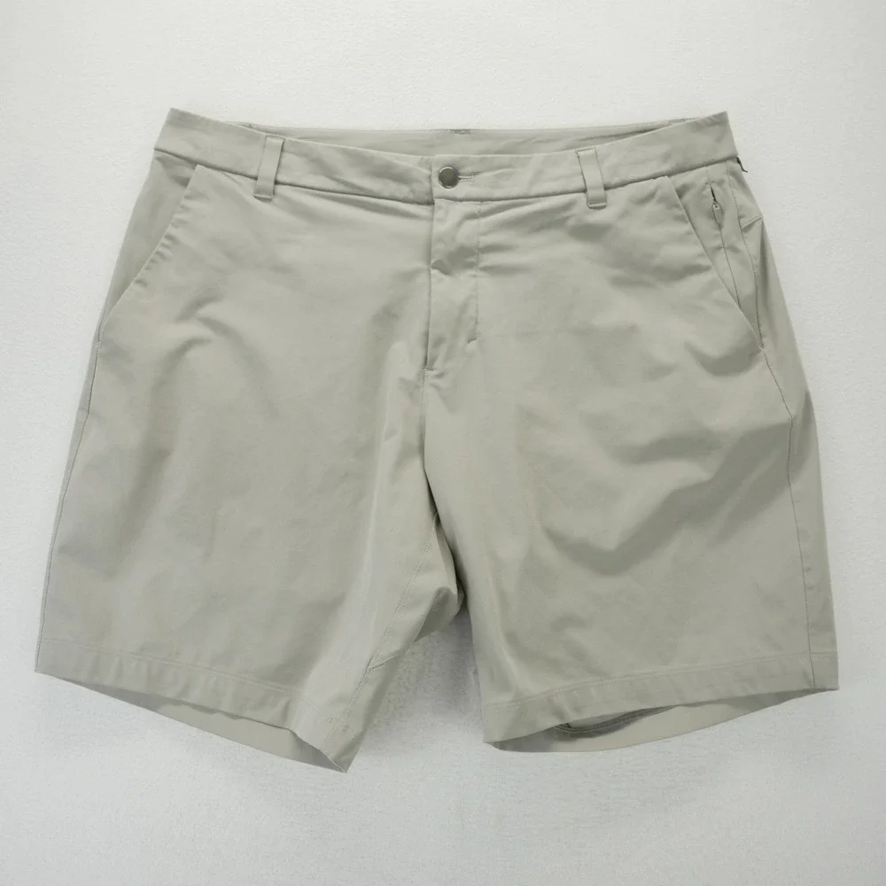 Lululemon Commission Short 9 Light Khaki Tan Mens Size 36 Golf Casual Chino